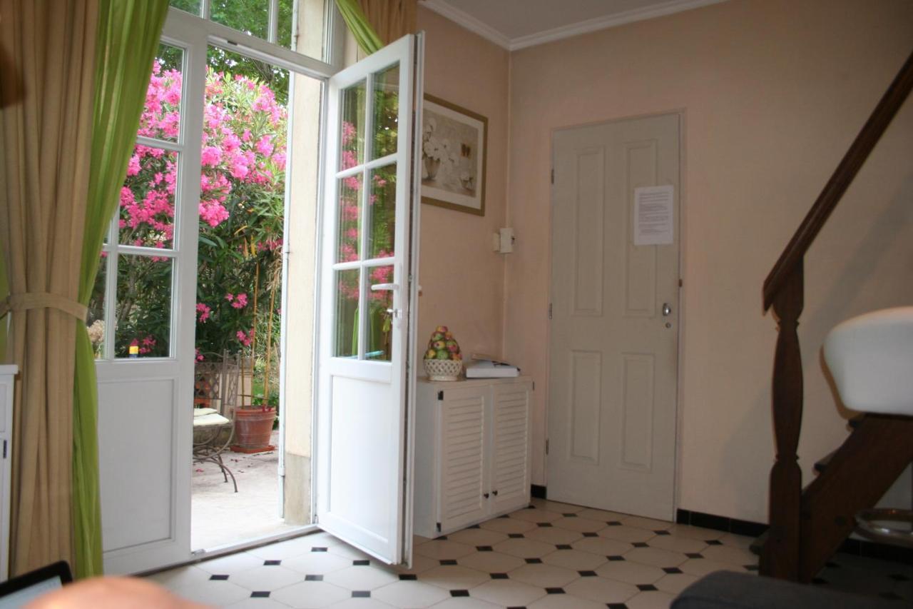 Le Petit Palais Maisonnette Aparthotel Avignon Exterior foto